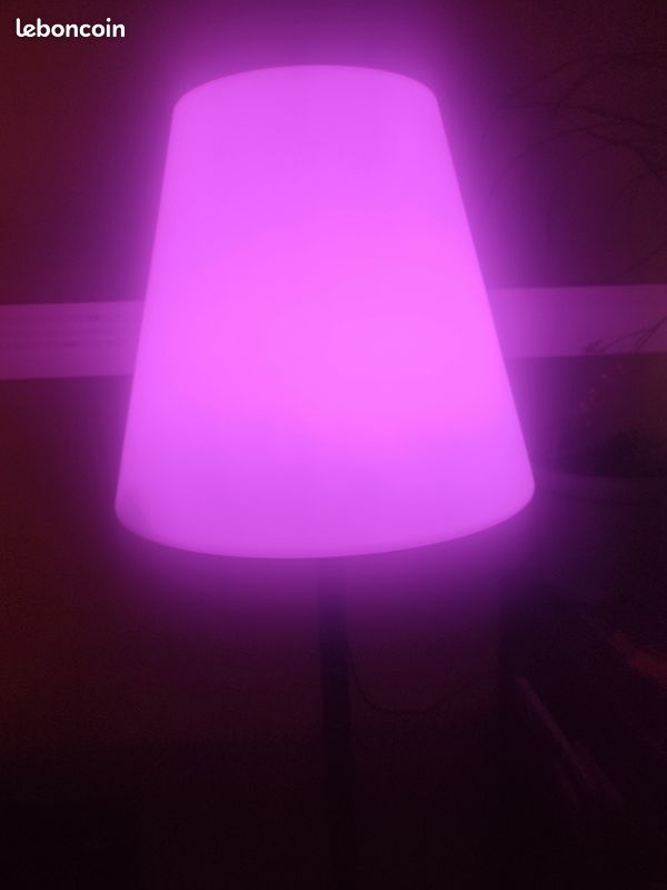 Lampadaire terrasse bluetooth (image 4)