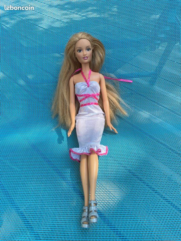 Barbie (image 2)