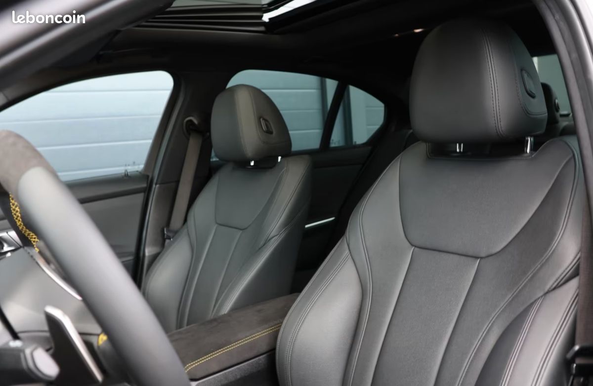 BMW Série 3 30i M-Perf*CarPlay*Cockpit*TO*Shadow (image 10)