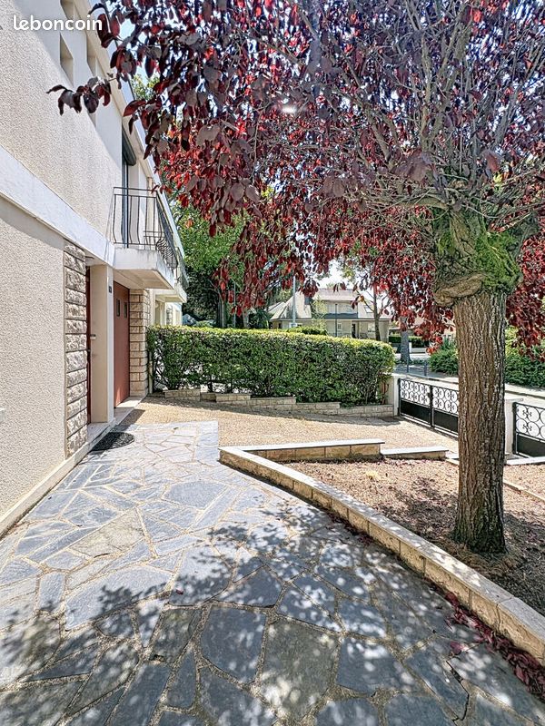 Maison 5 pièces 111 m² · à Angers · 111 m² · 233 300 €