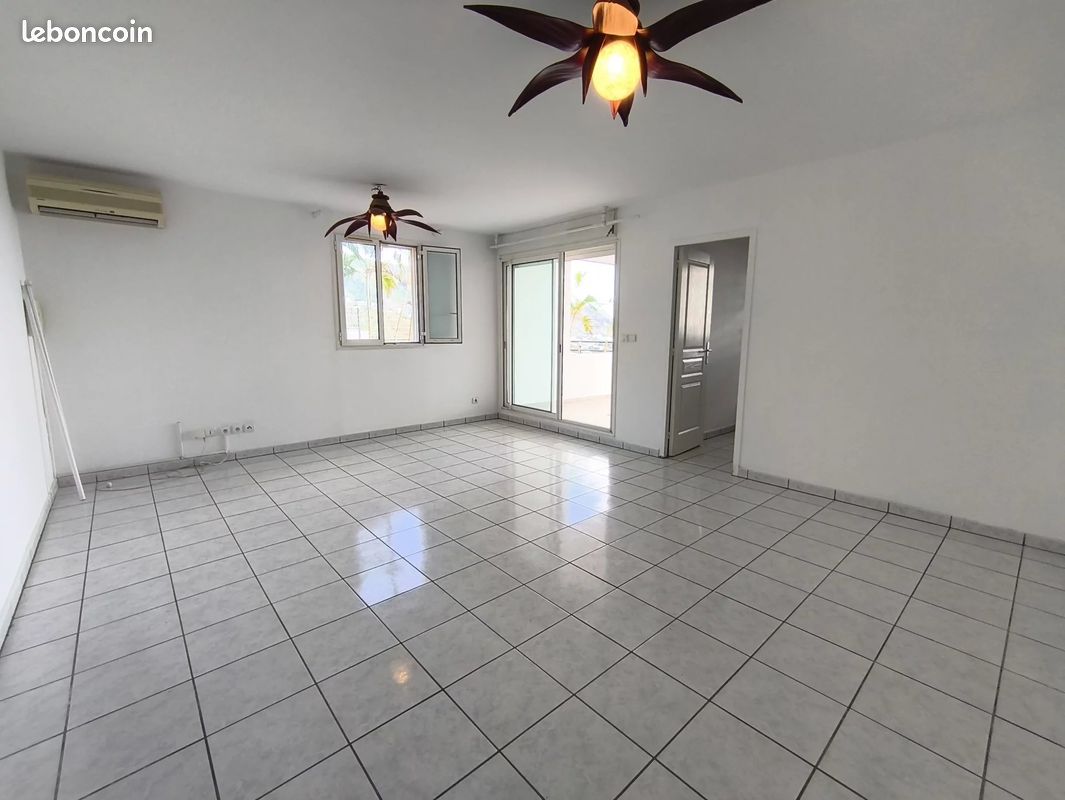 Appartement 4 pièces 100 m² · à Saint-Denis · 100 m² · 1 350 €