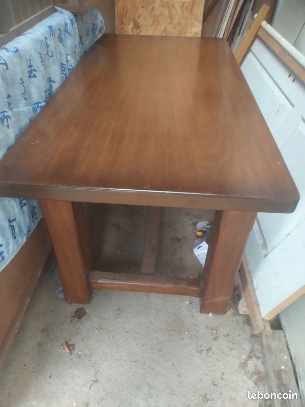 Table (image 1)