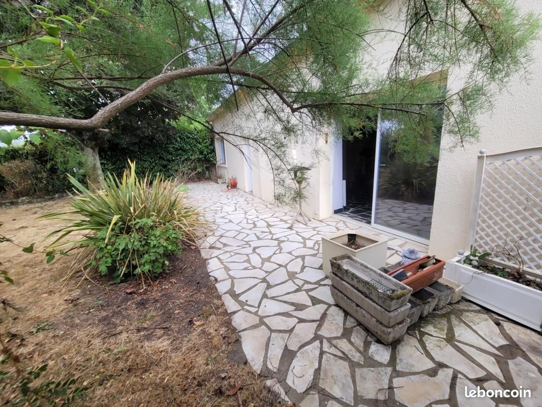 Maison 4 pièces 85 m² · à Ligné · 85 m² · 165 600 €