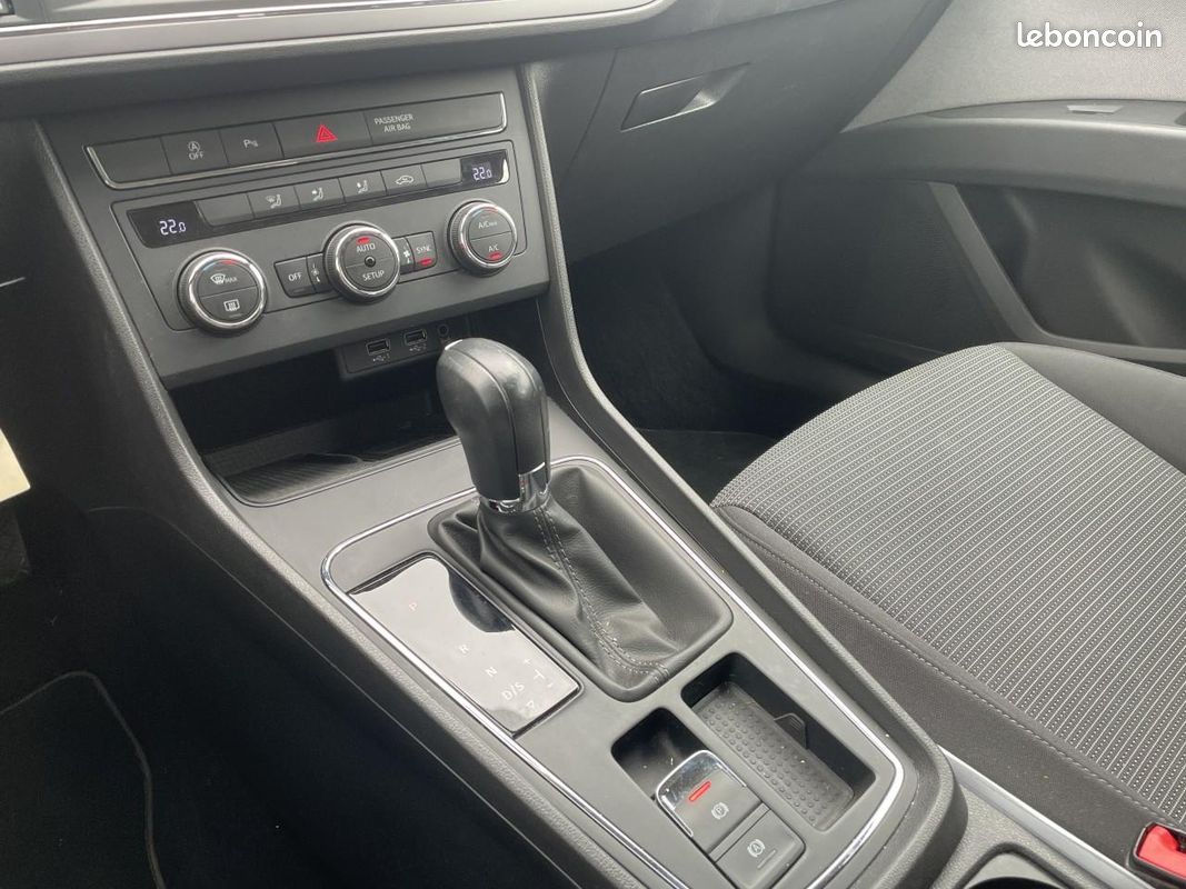 SEAT LEON 1.5 tgi 130 gnv style business dsg7 (image 23)