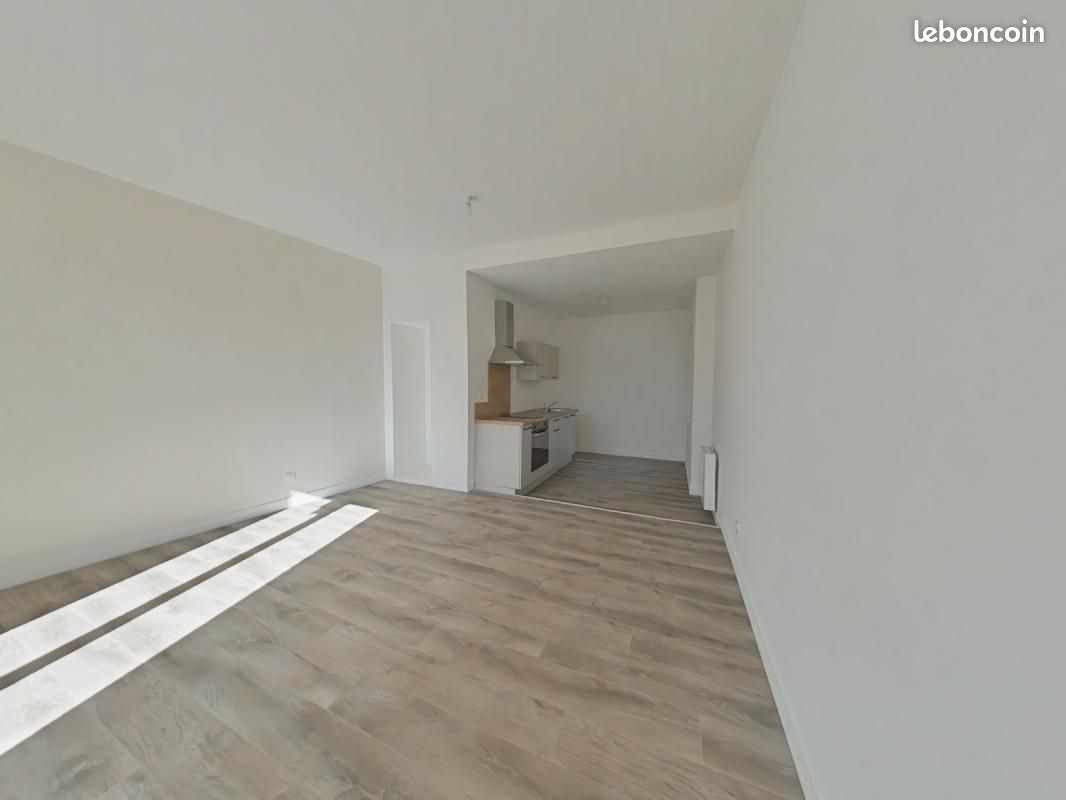 Appartement 2 pièces 48 m² · à Romans-sur-Isère · 48 m² · 620 €/mois