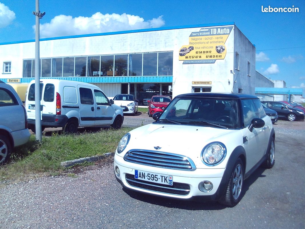 Mini Cooper D110 (image 1)