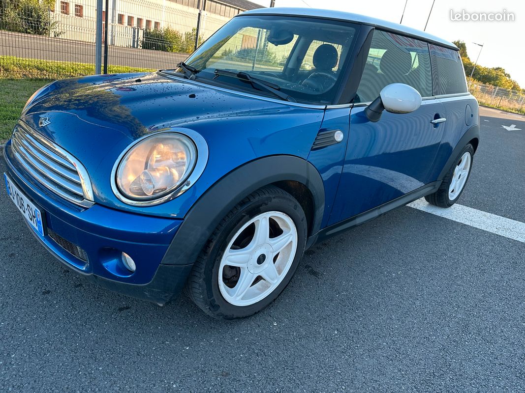 MINI Mini PHASE 2 Cooper 1.6 L i 16V 120 CV ESSENCE 109000 KMS (image 10)