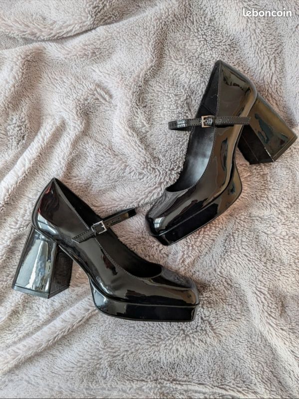 Mary Janes à talon Aldo Chaussures