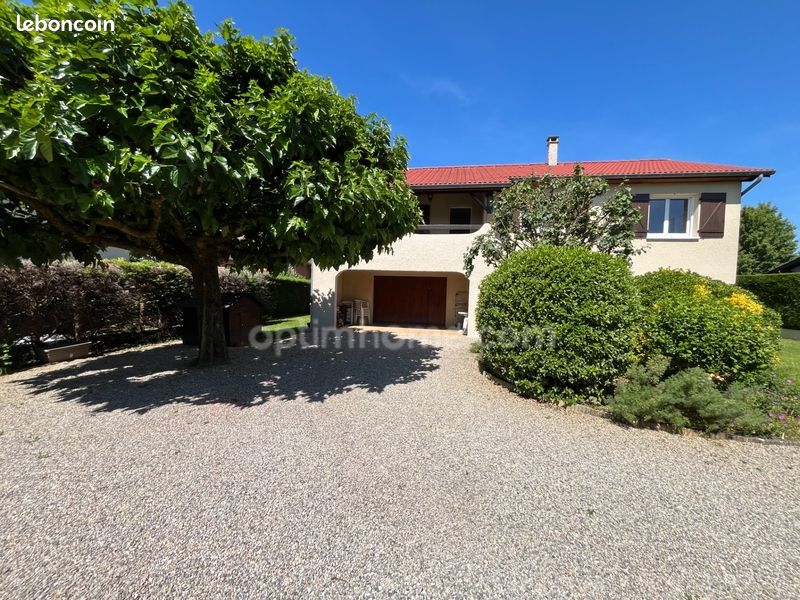 Maison 5 pièces 121 m² · à Genas · 121 m² · 520 000 €