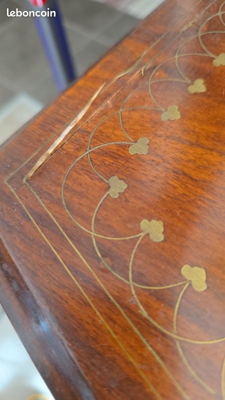 Chiffonnier en bois style indien (image 1)