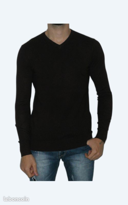 Pull col v bordeaux taille L (image 1)