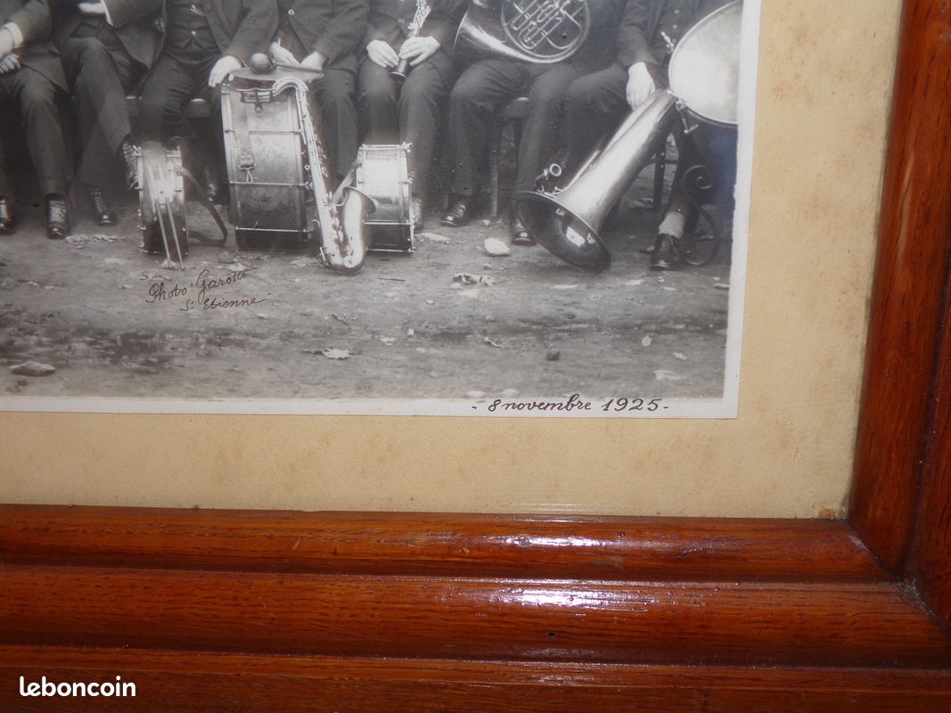 Cadre photo,Union Musicale de St Genest Lerpt ( Loire ),1925,photographe Garotti Saint-Etienne (image 4)