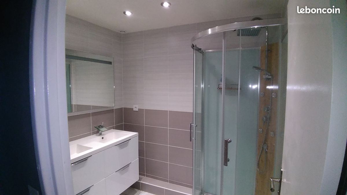 Appartement 4 pièces 75 m² · à Cenon · 75 m² · 250 000 €