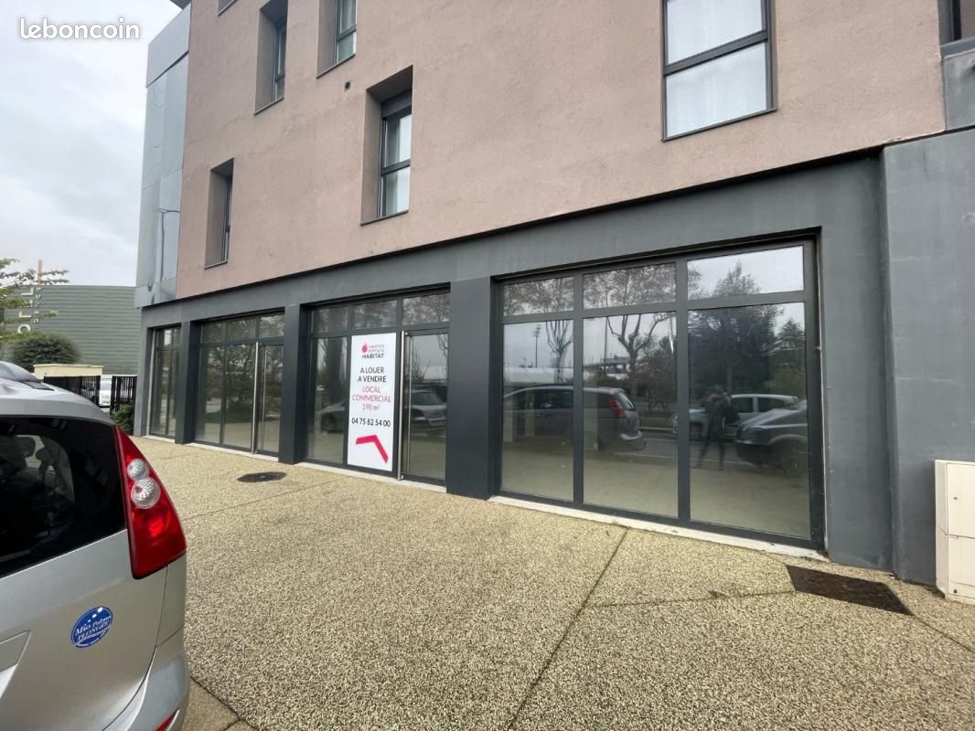 Divers 189 m² Valence · 189 m² · 275 000 €