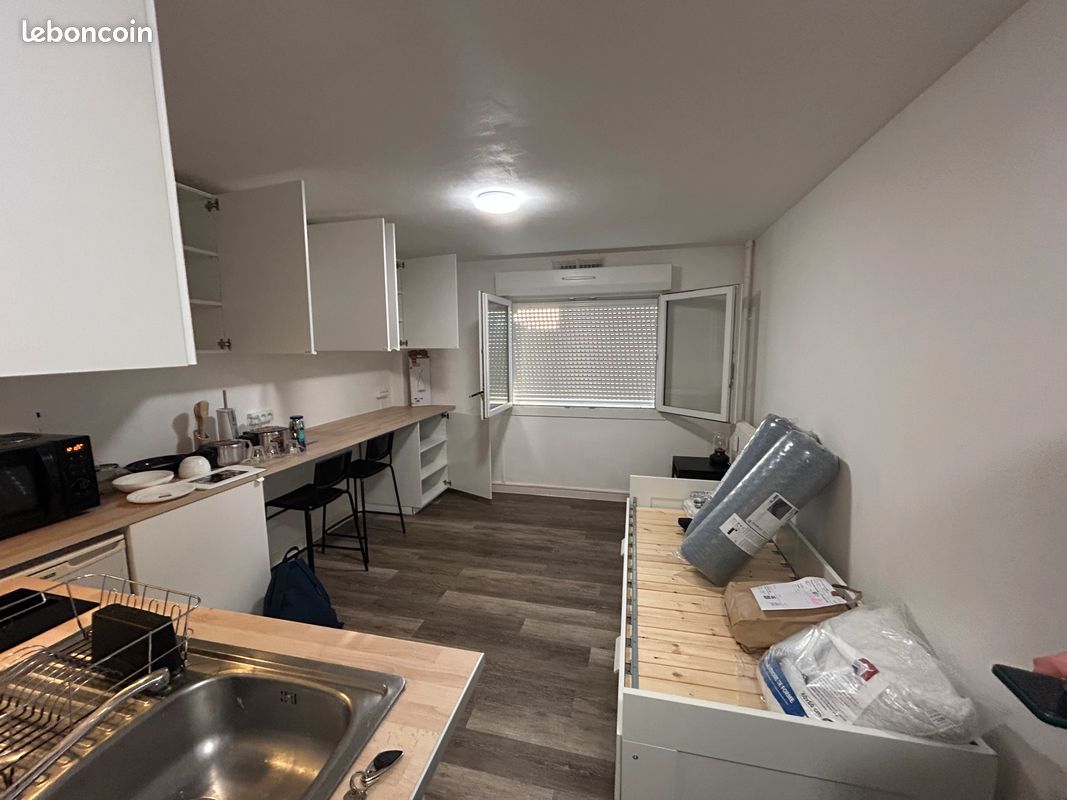 Appartement 1 pièce 18 m² · à Melun · 18 m² · 640 €/mois