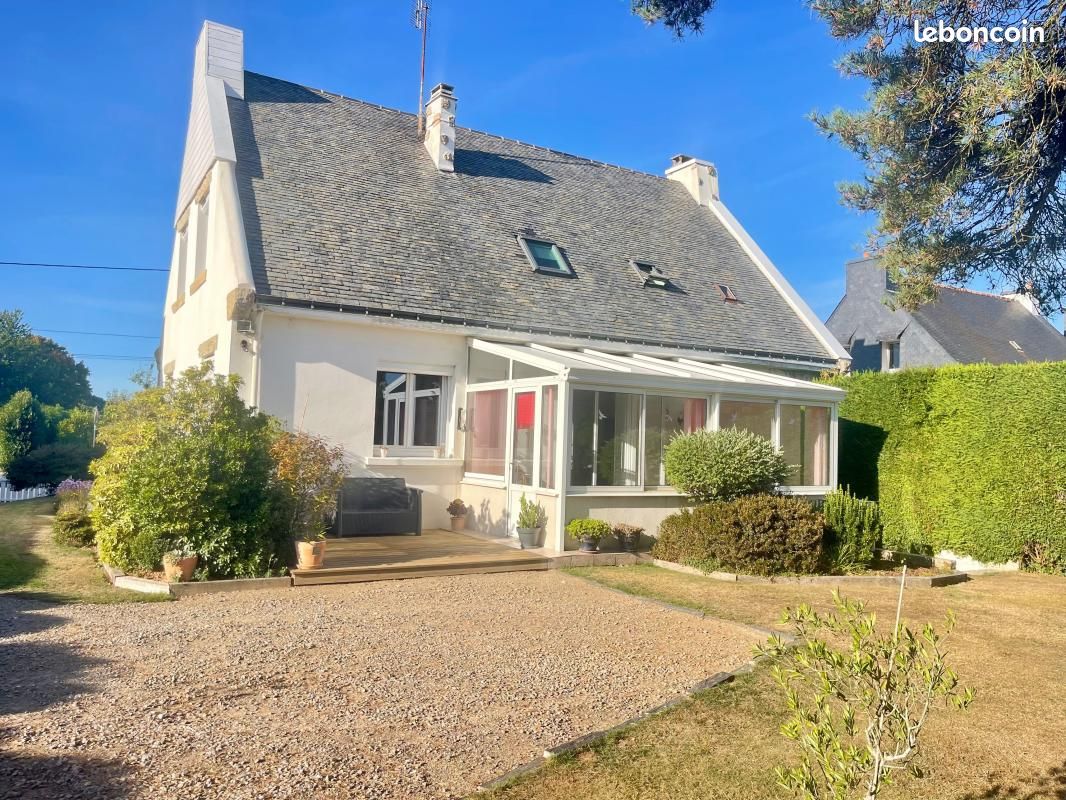 Maison 5 pièces 137 m² · à Plouray · 137 m² · 210 000 €
