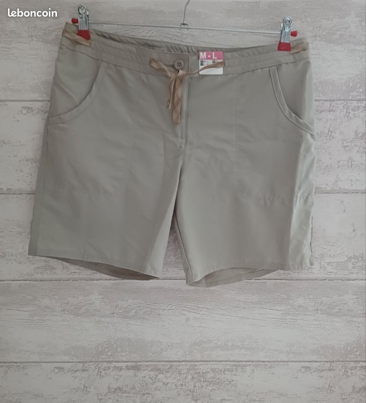 Short beige " Quechua " ~ T.42 (image 1)
