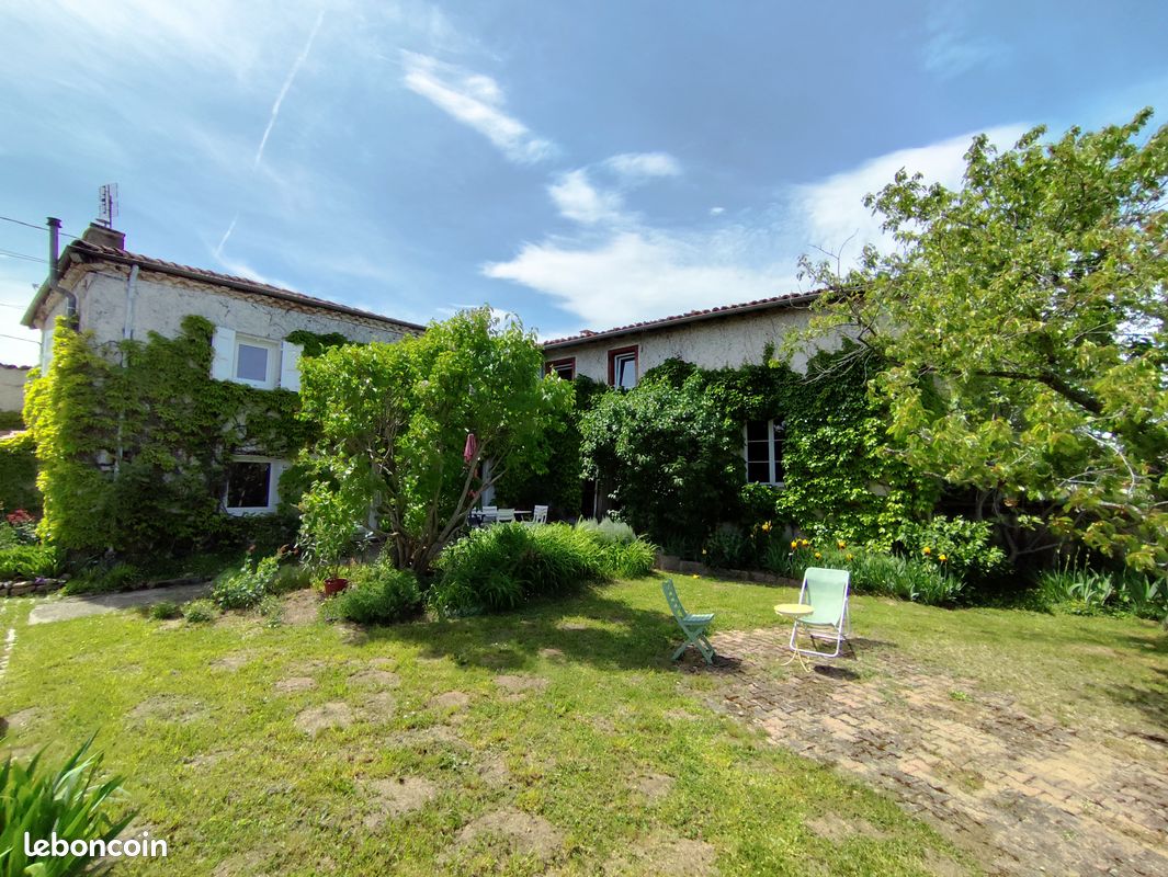 Maison 7 pièces 171 m² · à Boisset-Saint-Priest · 171 m² · 339 000 €