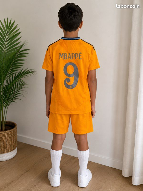 Ensemble de foot garçons (image 2)