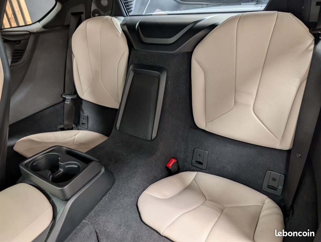 BMW I8 COUPE 1.5 362h 230 - HARMAN KARDON + CUIR BLANC + JANTES W (image 7)