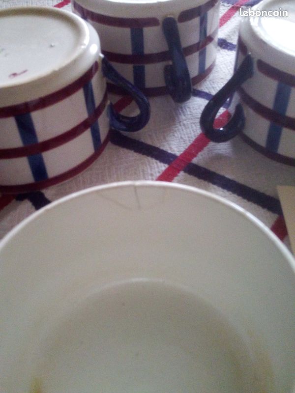 4 tasses BASQUES avant 1955 "BEARN" de H. B CREIL MONTEREAU (image 3)