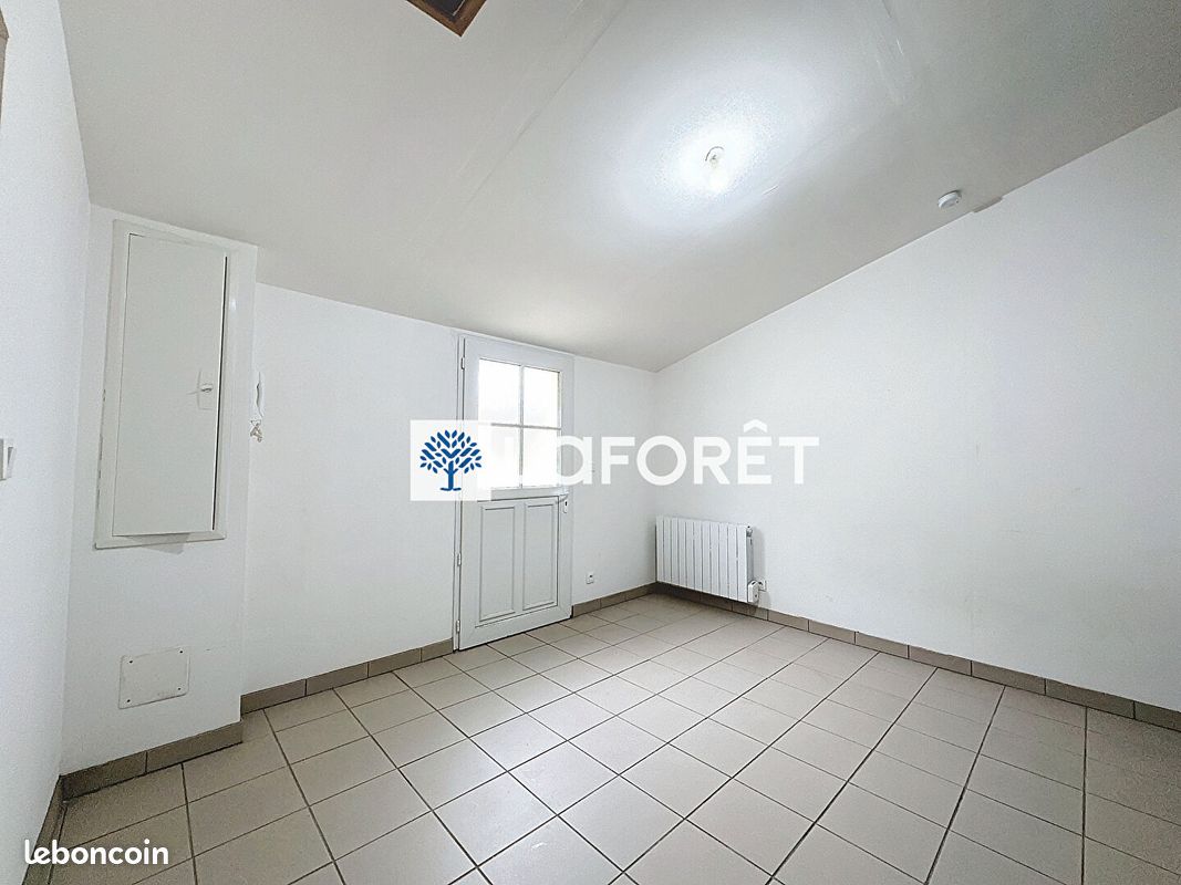 Appartement 1 pièce 19 m² · à Amiens · 19 m² · 430 €