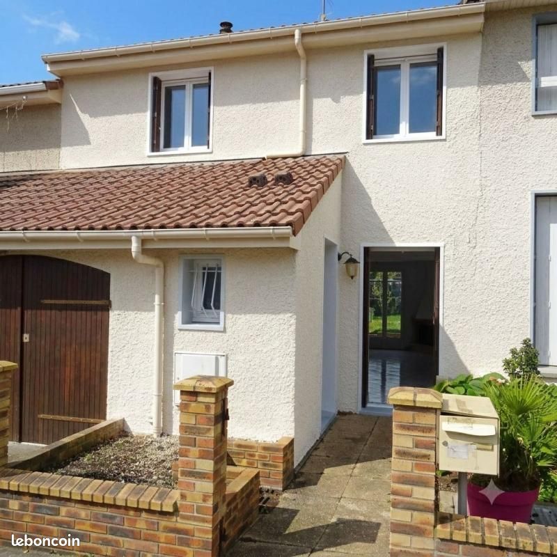 Maison 3 pièces 74 m² · à Chanteloup-les-Vignes · 74 m² · 1 290 €/mois