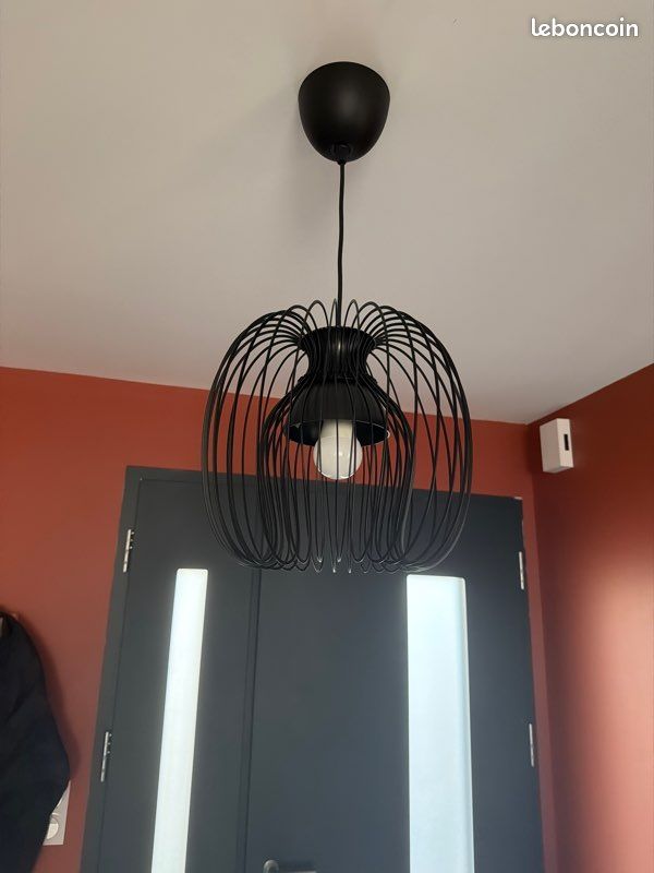 Lustre IKEA (image 1)