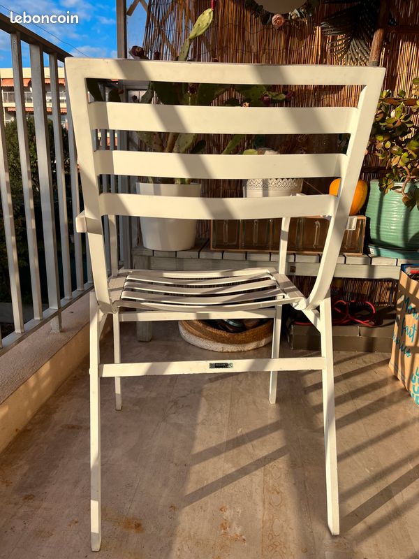 Vend lot de chaise extérieure Hugonet (image 3)