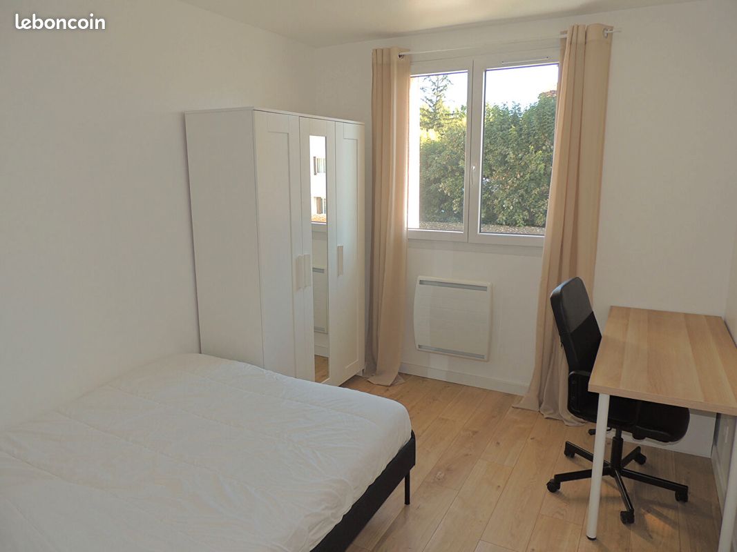 Appartement 1 pièce 10 m² · à La Tronche · 10 m² · 497 €/mois