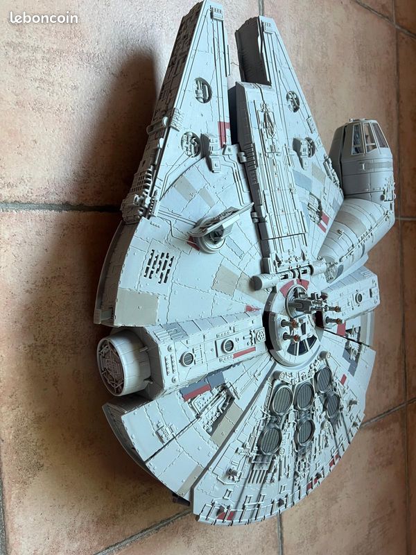 Jouet collector Vaisseau StarWar (image 1)
