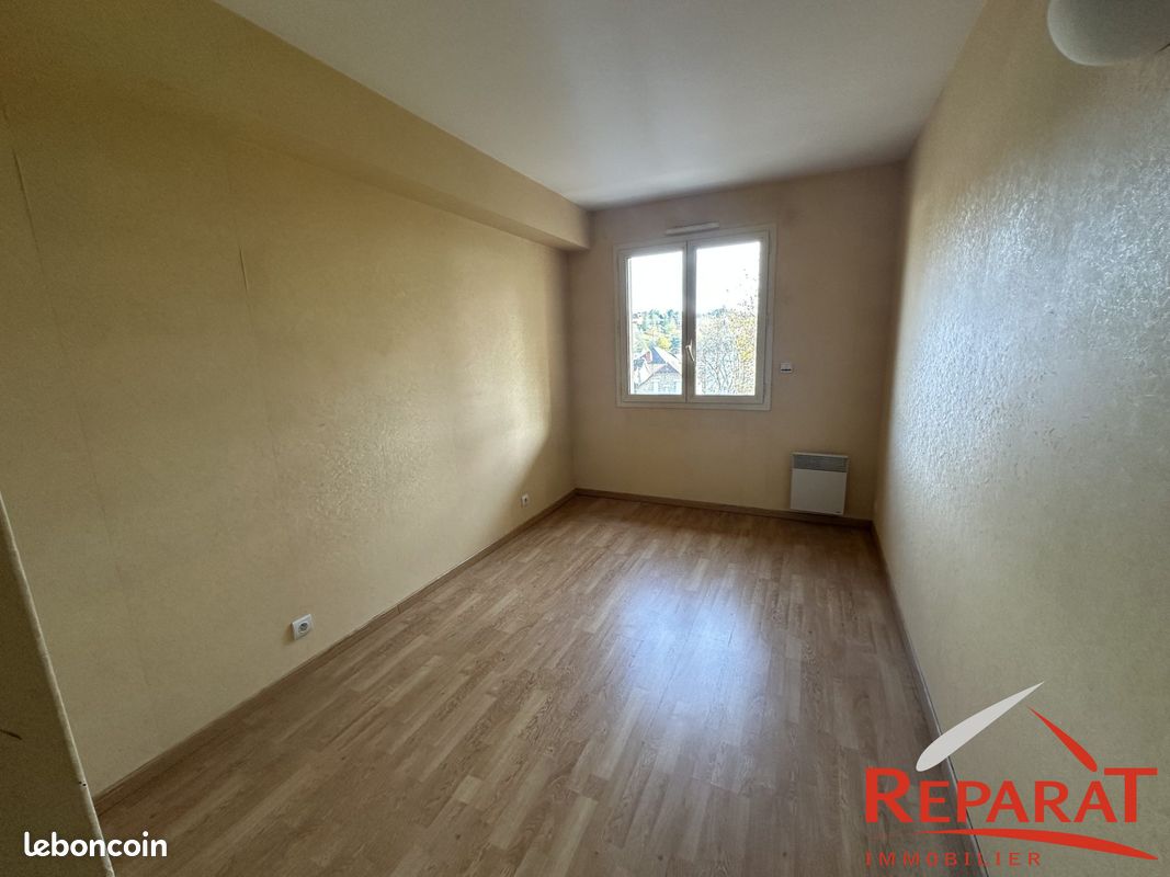Appartement a louer brive-la-gaillarde - 3 pièce(s) - 84 m2 - Surfyn