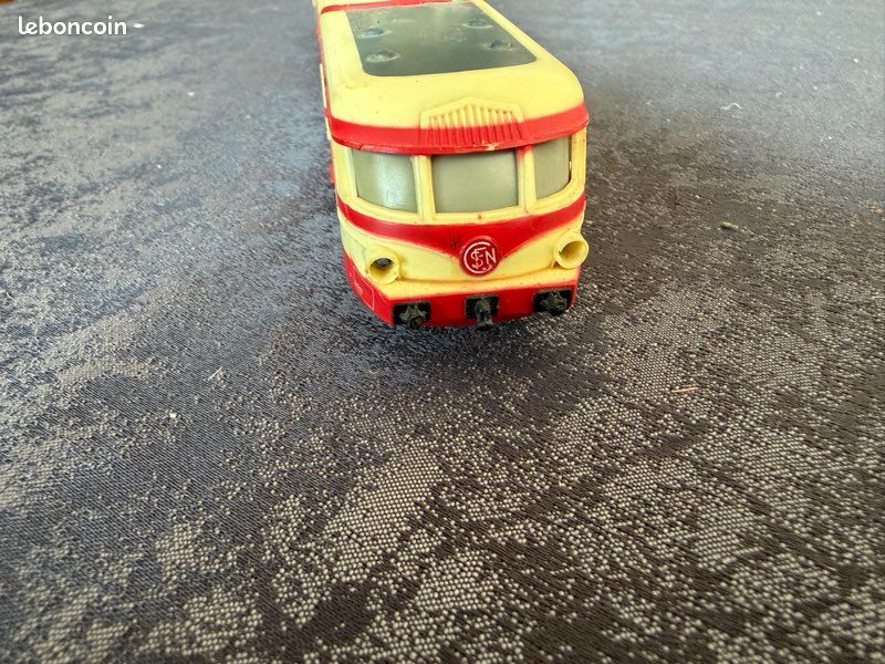 Train locomotive Jouef ho Autorail rouge SNCF (image 9)
