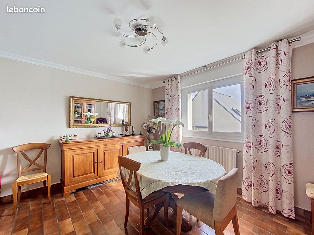 Maison 5 pièces 138 m² · à Larmor-Plage · 138 m² · 445 125 €