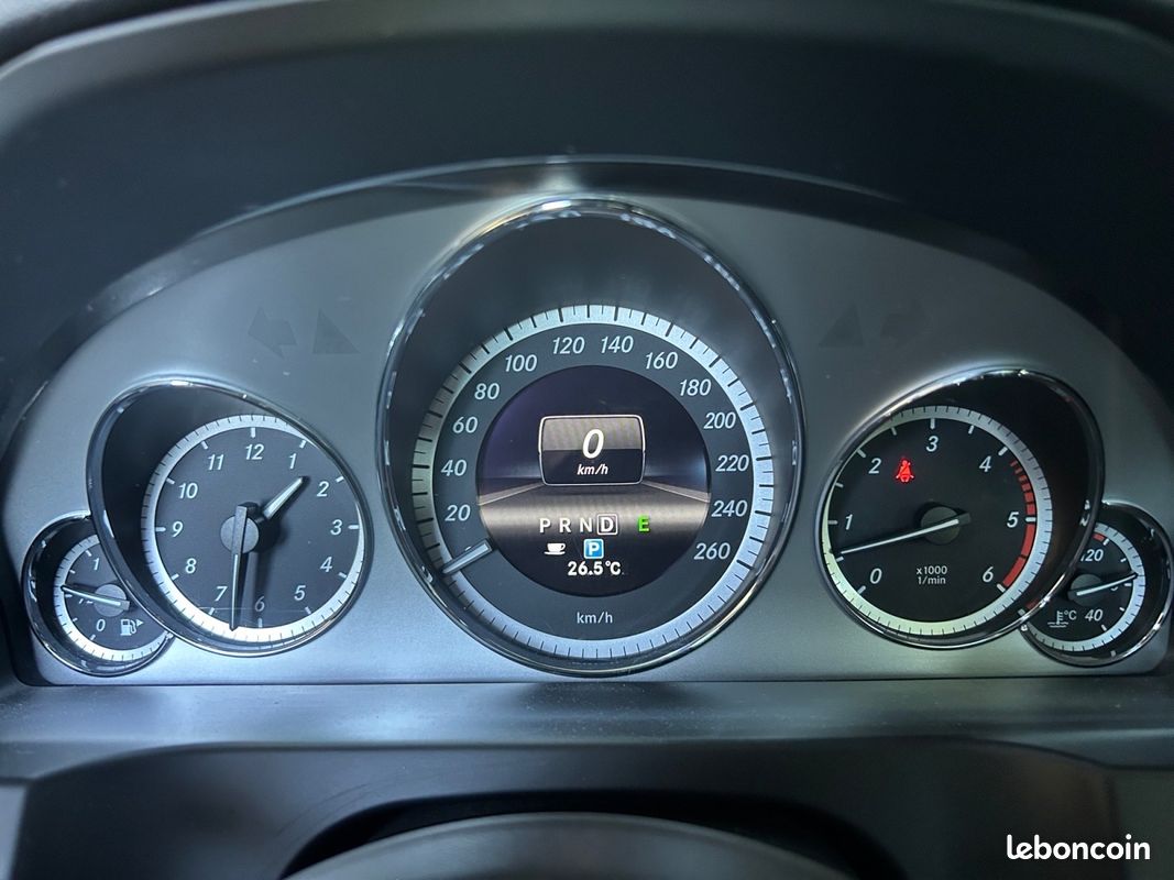 MERCEDES CLASSE E E350 CDI 265 COUPE AMG BA 3.0 V6 265Ch TO Caméra Bluetooth Garantie 12 mois (image 12)