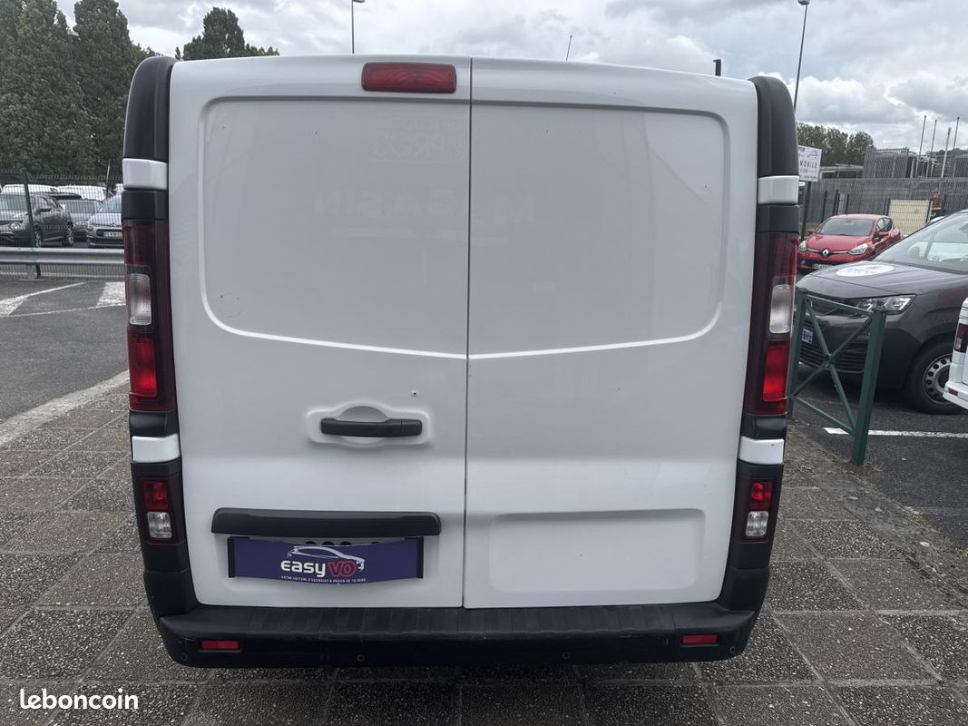 RENAULT TRAFIC L1H1 1000 Kg 1.6 Energy dCi - 125 Fourgon Grand Confort L1H1 (image 6)