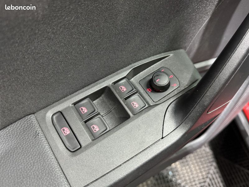 Seat ARONA 1.0 ECOTSI 110CH START/STOP FR DSG EURO6D-T (image 19)