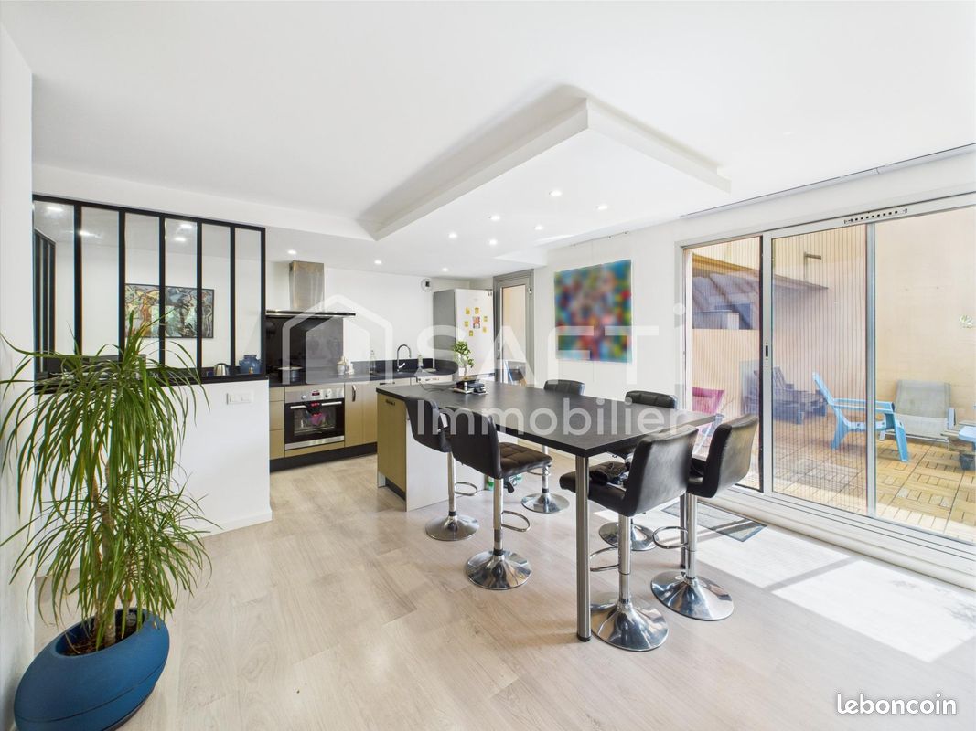 Appartement 4 pièces 94 m² · à Villenave-d'Ornon · 94 m² · 309 000 €