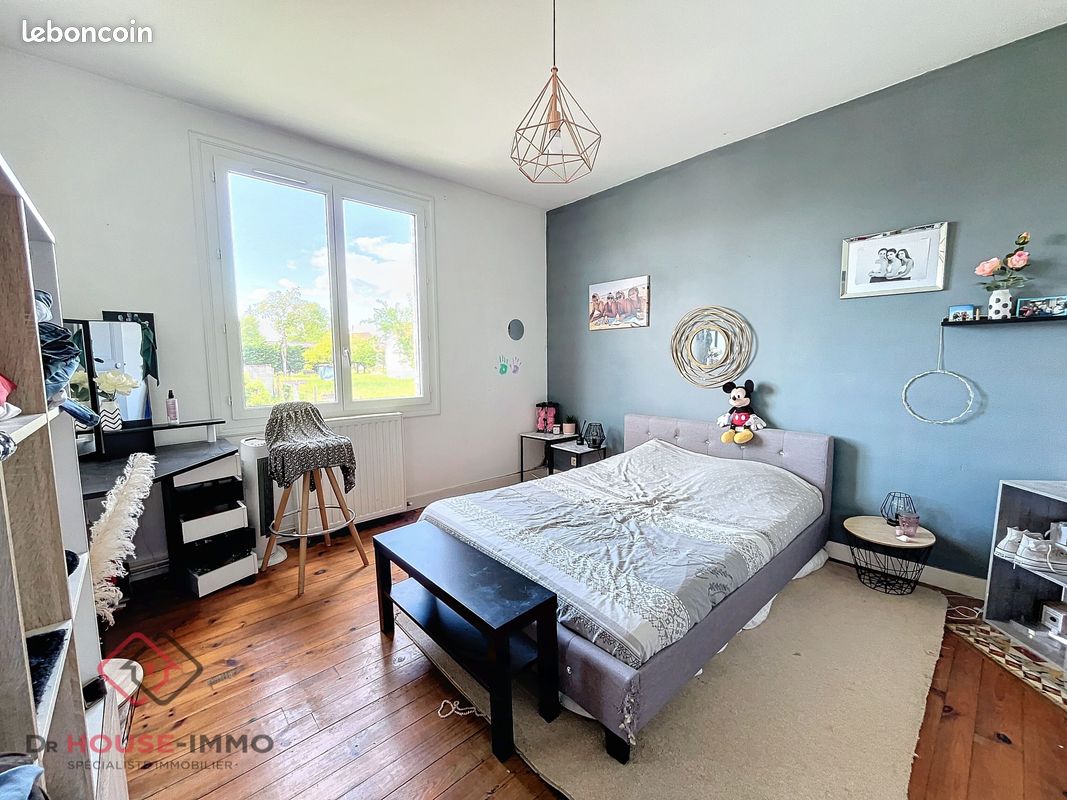 Maison 5 pièces 97 m² - Neuvic 24190 (image principale 3)