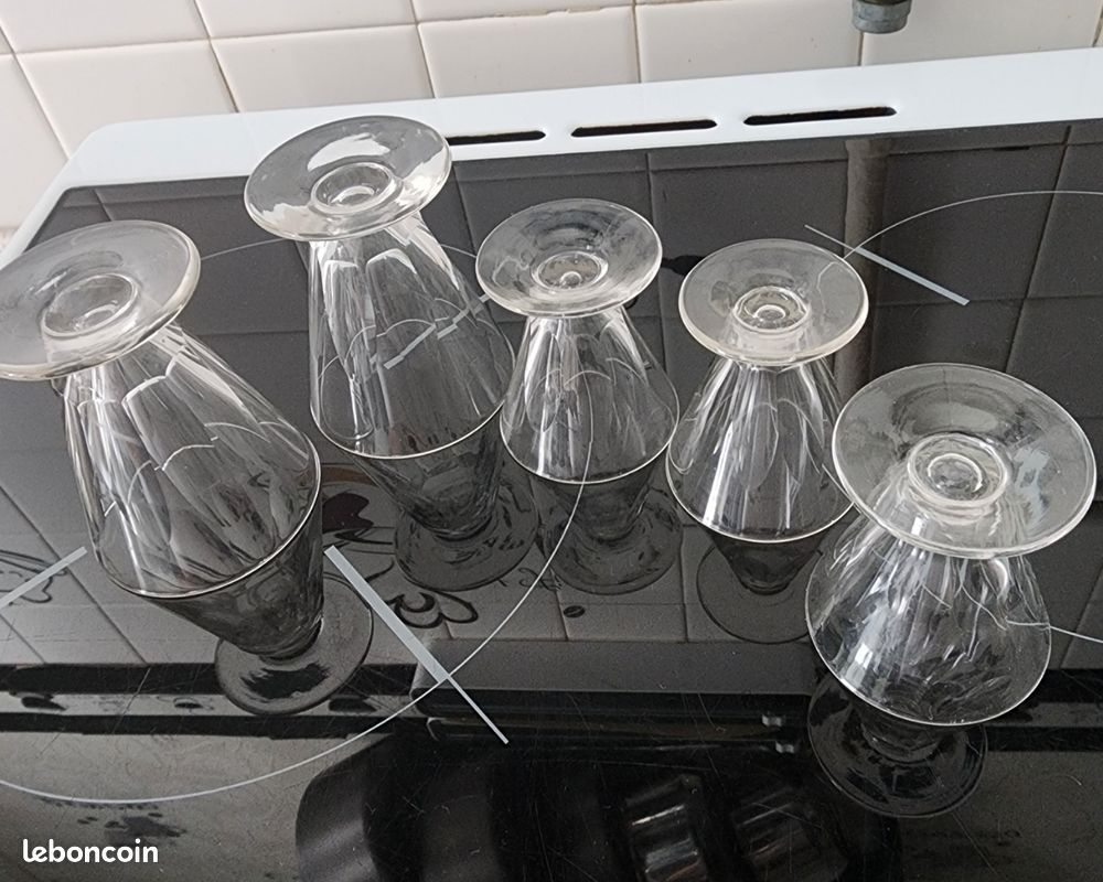 Lot de 5 verres anciens Cristal (image 1)