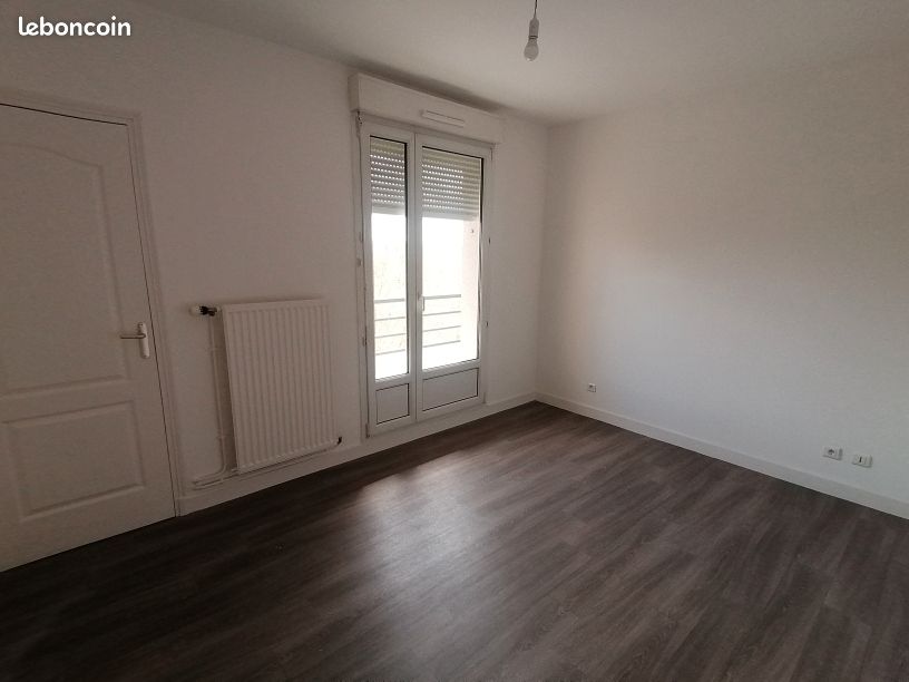 Appartement a louer chalons-en-champagne - 3 pièce(s) - 92 m2 - Surfyn