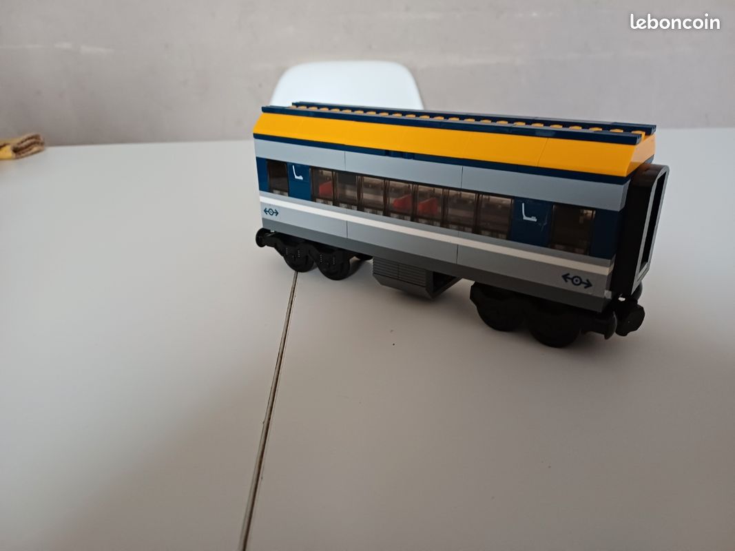 Wagon train lego city (image 1)
