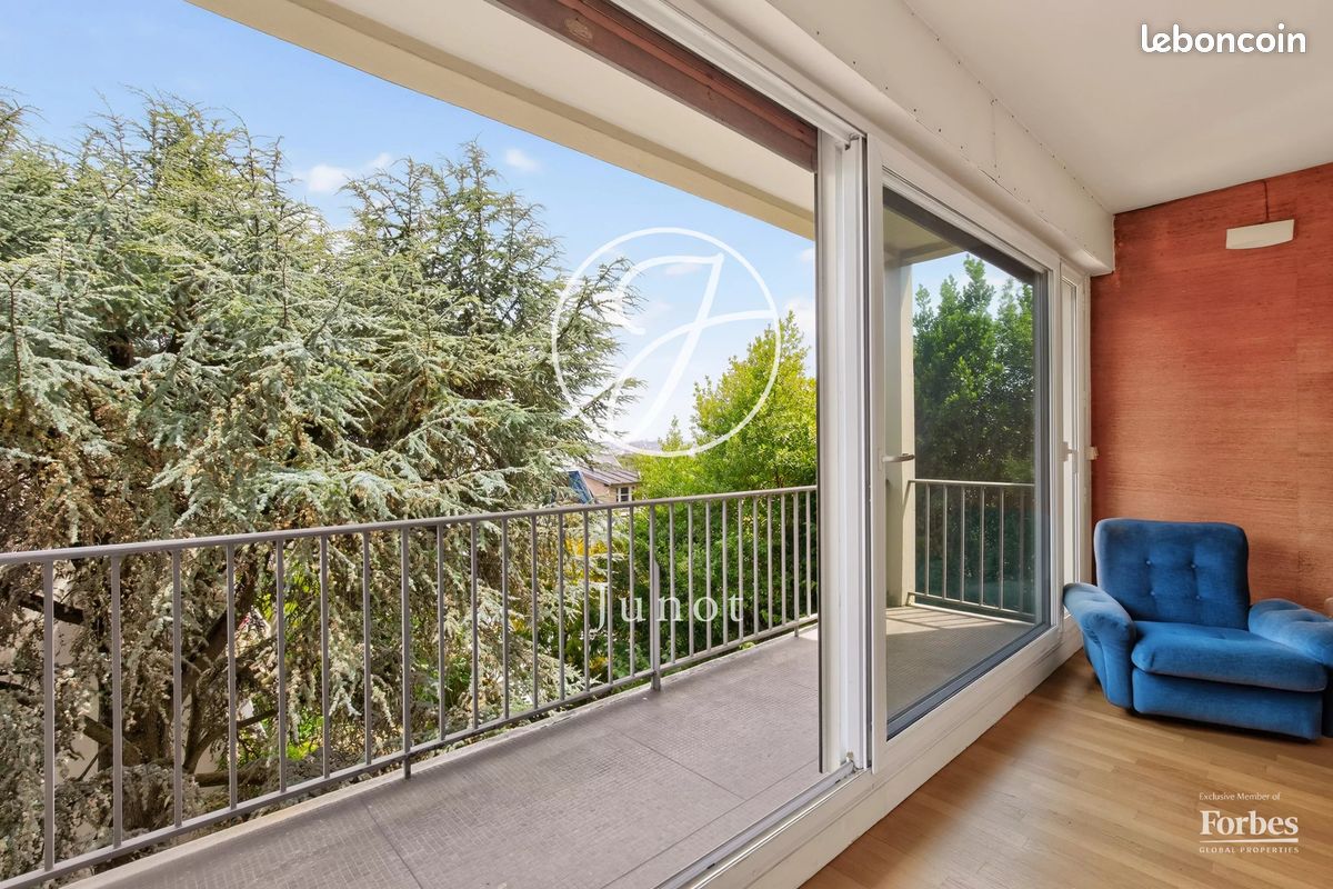 Appartement 5 pièces 107 m² · à Saint-Cloud · 107 m² · 780 000 €