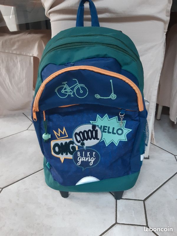 Cartable à roulettes (image 1)
