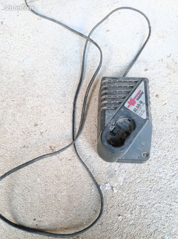 Chargeur Wurth 7,2 v - 14,4 v à 10 (image 1)