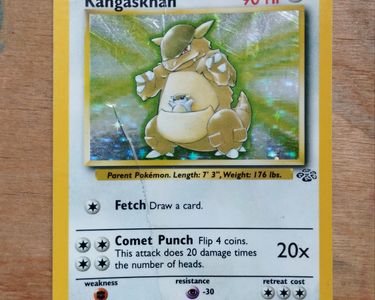Carte Pokmon holographique Kangaskhan 1995 - Collection