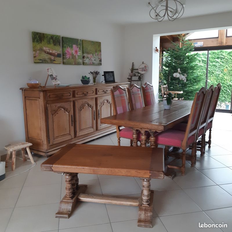 Table basse en bois massif (image 1)