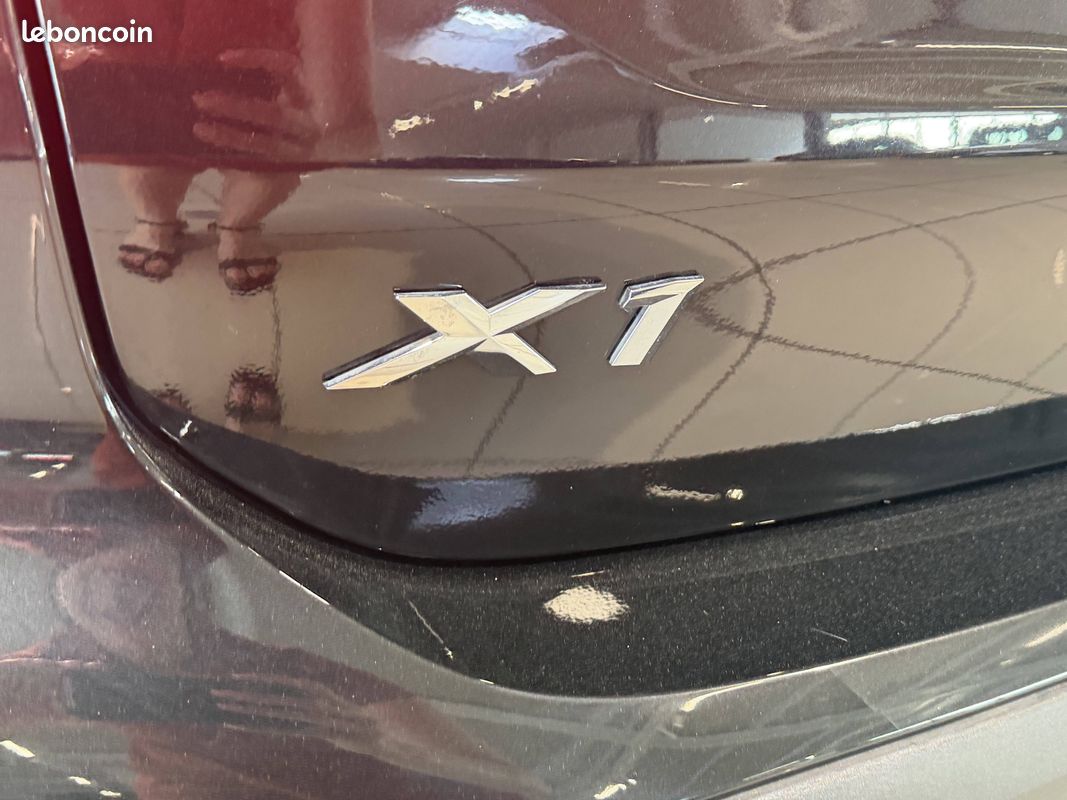 BMW X1 xDrive 20i 192 ch BVA8 xLine (image 24)