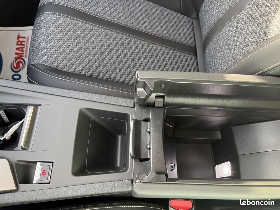 Peugeot 308 BlueHDi 130ch SetS EAT8 Allure (image 20)