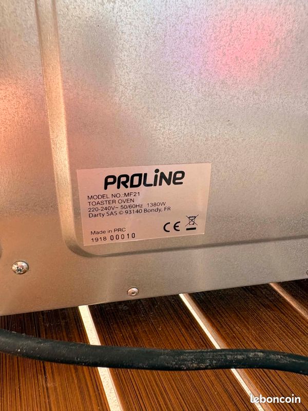 Four proline darty (image 5)